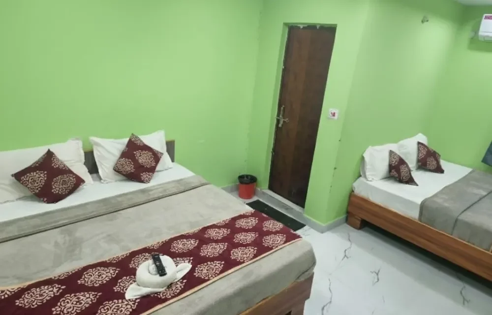 Hotel Priyadarshini Grand Choosing the Right Hotel Room for Short Stays, Business Trips, and Family Travel Image